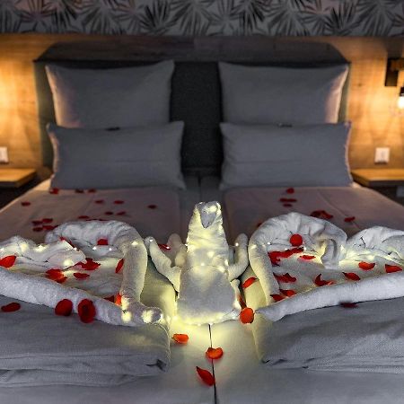 Hotel Le Filou Hille Luaran gambar