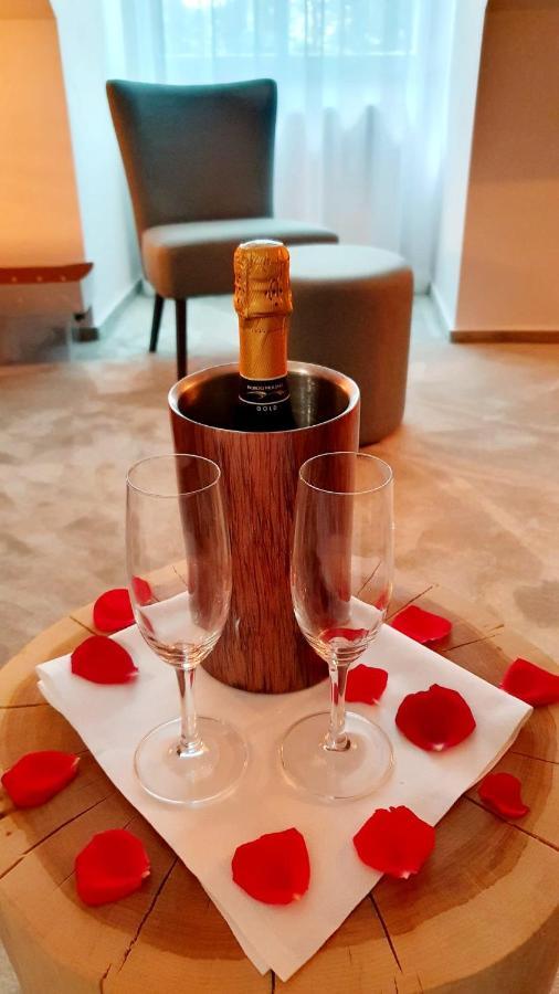 Hotel Le Filou Hille Luaran gambar