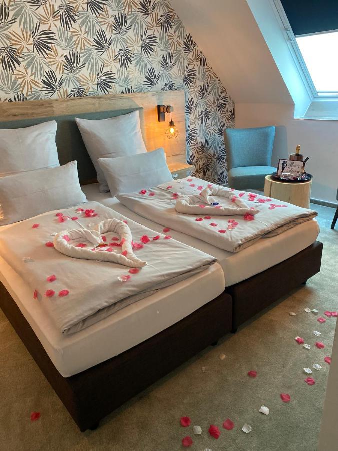 Hotel Le Filou Hille Luaran gambar